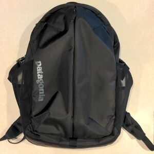 Patagonia Refugio Daypack 26L Black